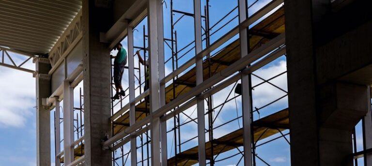 nr-8-e-a-seguranca-dos-trabalhadores-nas-edificacoes-1